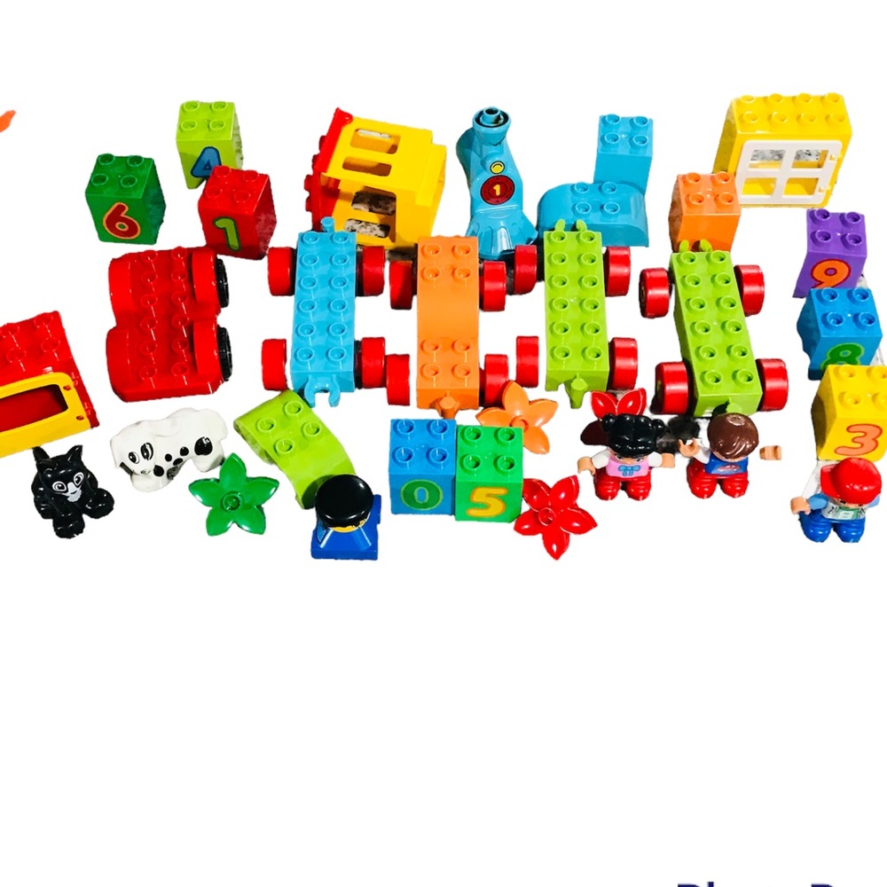 Lot Of Lego Duplo Building Blocks Cars Flowers & People